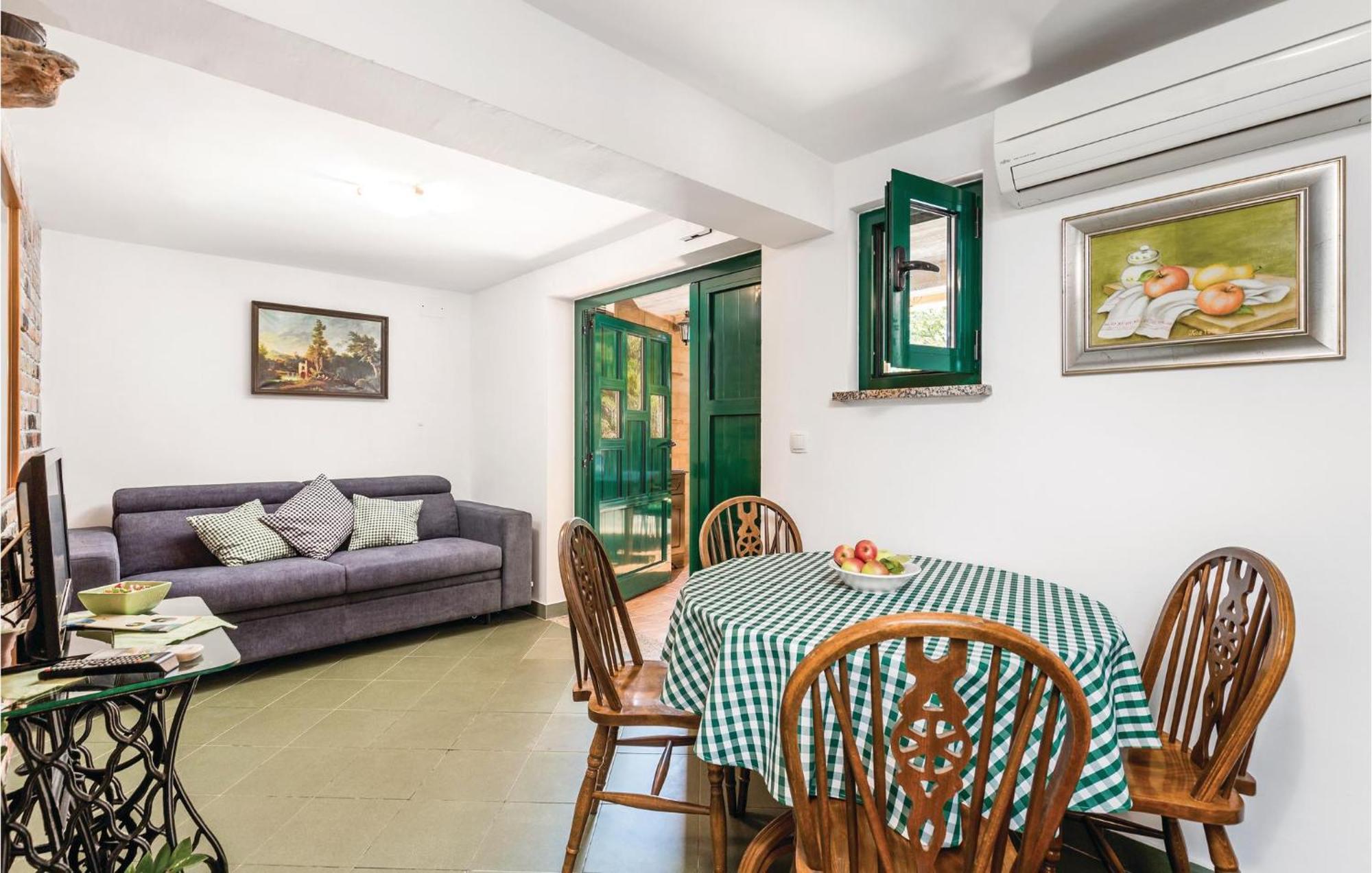 1 Bedroom Gorgeous Apartment In 로브란 외부 사진