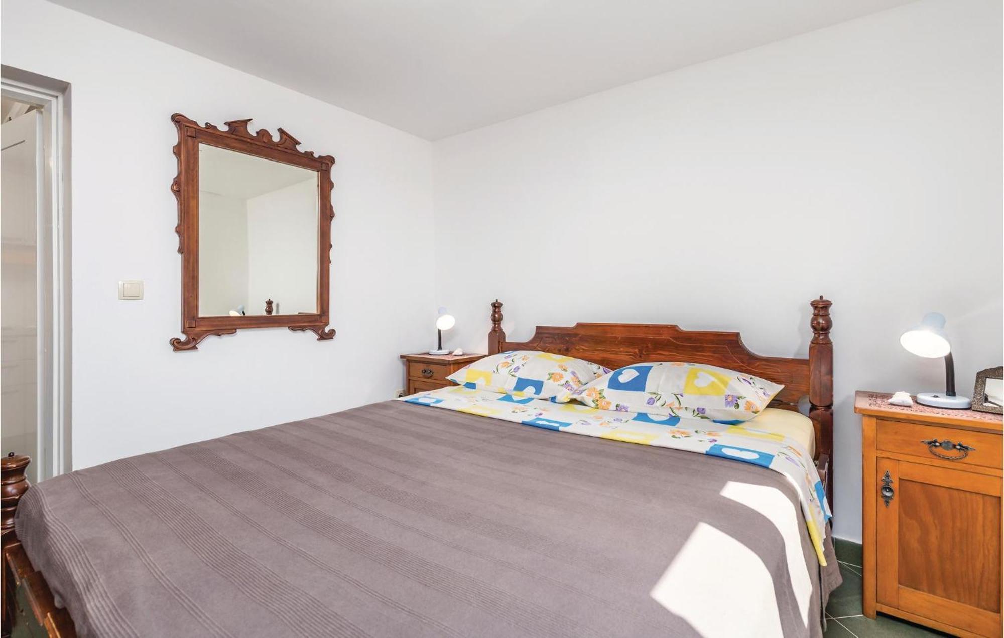 1 Bedroom Gorgeous Apartment In 로브란 외부 사진